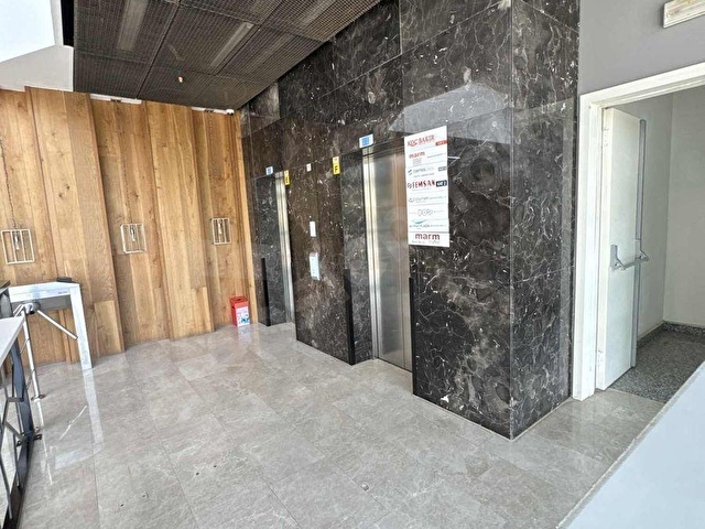 SABİHA GÖKÇEN HAVALİNANINA CEPHE 2200 m2 KİRALIK PLAZA KATI - Görsel 8
