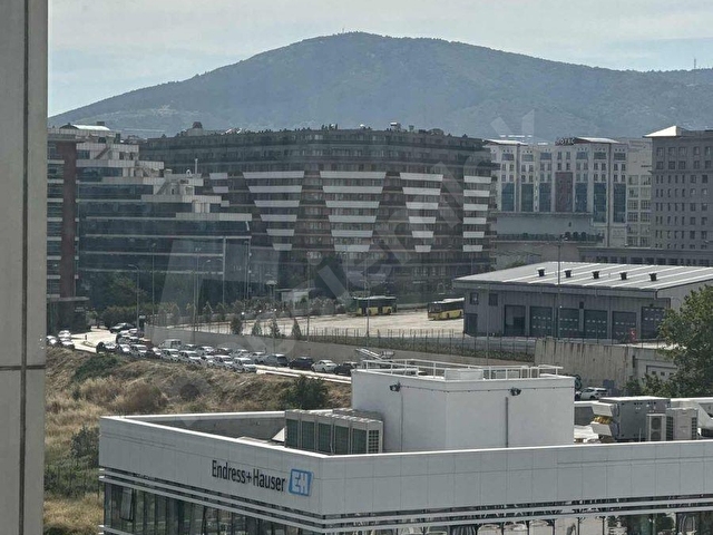 SABİHA GÖKÇEN HAVALİNANINA CEPHE 2200 m2 KİRALIK PLAZA KATI - Görsel 18