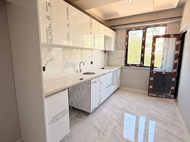 SARRAF YAPIDAN AKEVLERDE FIRSAT DAİRE 2+1 ARA KAT - Görsel 4