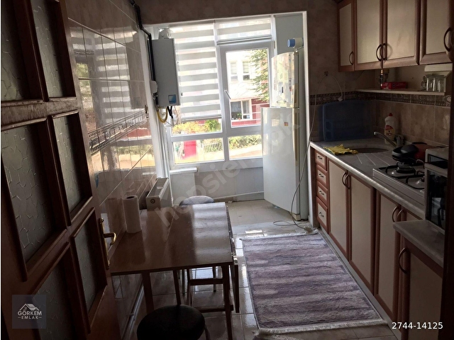 GÖRKEMDEN 19 MAYIS  HASTANE YAKINI EŞYALI ( MÖBLELİ) FUL YAPILI ARA KAT CAD.PARALELİ - Görsel 9