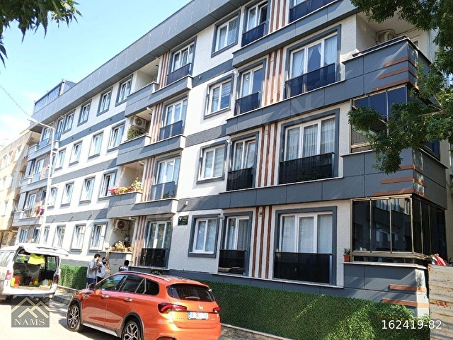 Avcılar Gümüşpala Mah Satılık 2+1.87 m2 Bahçeli Griş Kat Daire