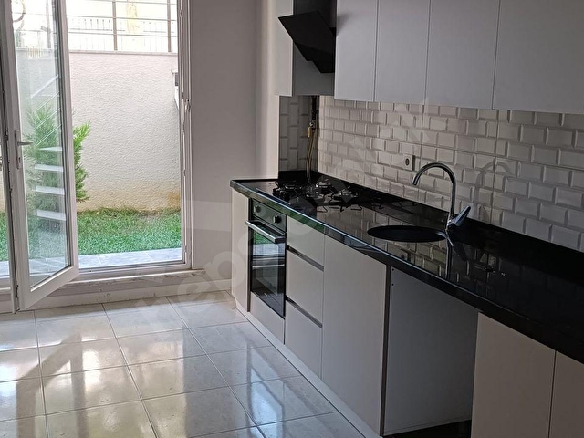 Avcılar Gümüşpala Mah Satılık 2+1.87 m2 Bahçeli Griş Kat Daire - Görsel 3