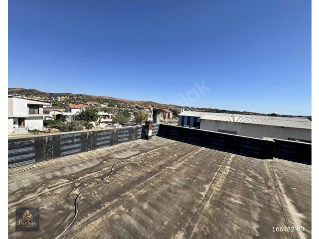 Seferihisar Ulamışta Ana Yol Üzeri 3+1 160 m² Müstakil Villa - Görsel 9