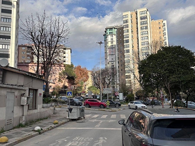 KADIKÖY-KOZYATAĞI KOZZY AVM YANI 130 m2 KURUMSAL KİRACILI DÜKKAN - Görsel 3