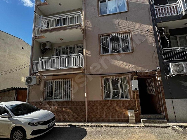 Bornova Yeşilova da Geniş m2 3+1 Satılık Full Tadilatlı Daire - Görsel 6