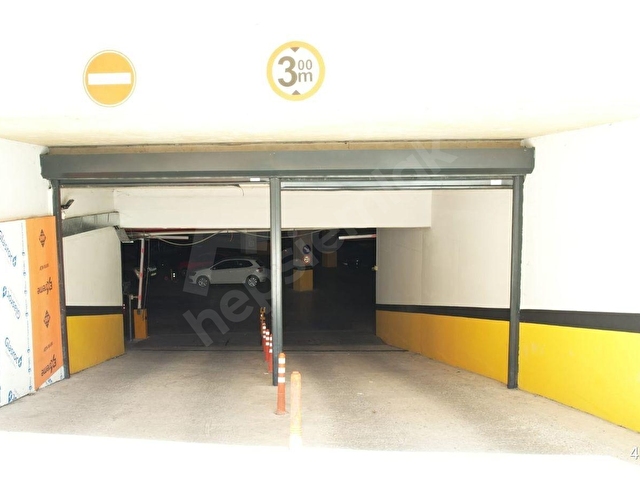 KIRKRAELİ MERKEZ SATILIK KİRA GARANTİLİ KAPALI OTOPARK GARAJ - Görsel 7