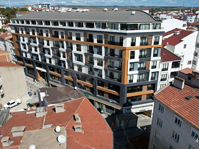 KIRKRAELİ MERKEZ SATILIK KİRA GARANTİLİ KAPALI OTOPARK GARAJ - Görsel 3