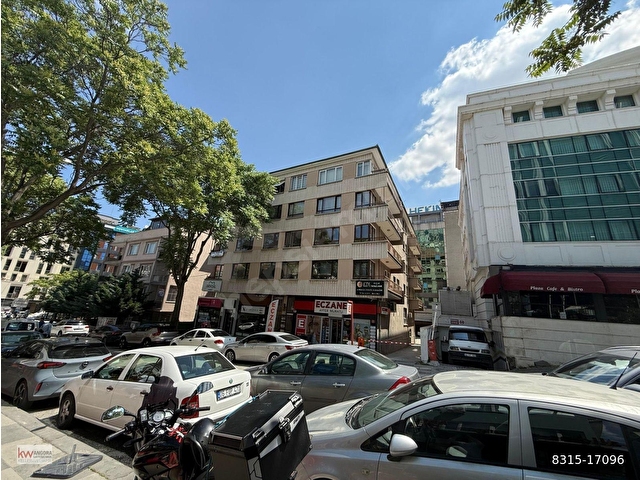 BESTEKAR CADDESİNDE LİV HASTAHANESİ KARŞISINDA 3+1 KİRALIK OFİS - Görsel 26