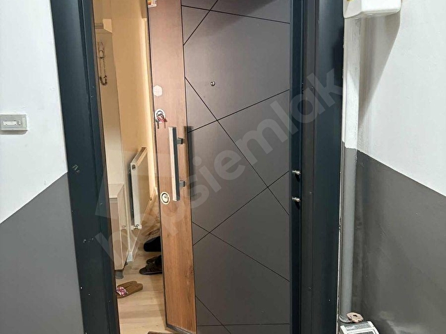 DELİKLİTAŞ KILIÇ SOKAKTA KİRALIK EŞYALI 3+1 DAİRE - Görsel 5