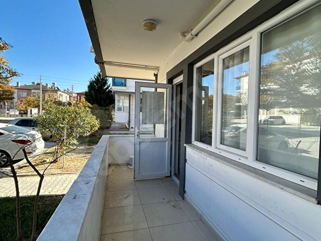 FEVZİ ÇAKMAK MAHALLESİNDE SATILIK EŞYALI APART - Görsel 12