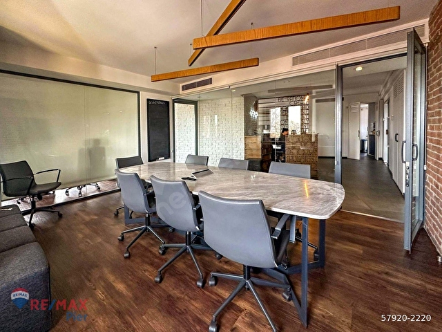 BEŞIKTAŞ’TA BOĞAZ MANZARALI, PRESTIJLI KONUMDA, 140 M² FULL DONANIMLI EŞYALI KIRALIK OFIS - Görsel 9