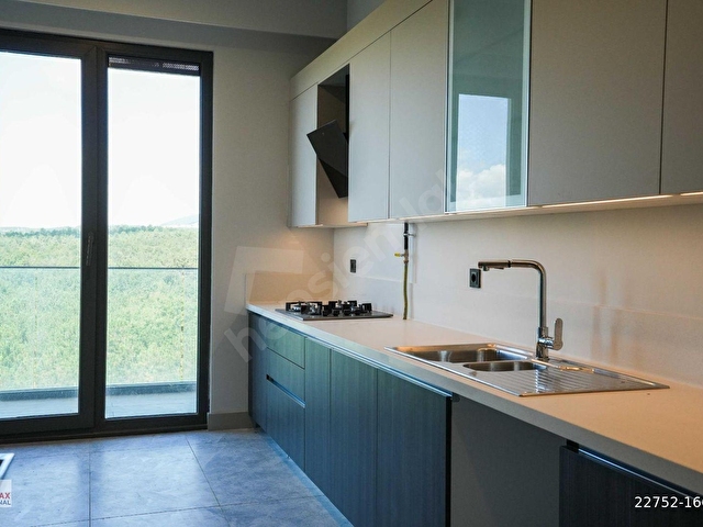 REMAX LÜKS KONUT UZMANI OYA DOĞAN ÇINARKÖY SATILIK 175 M2 3+1 - Görsel 7