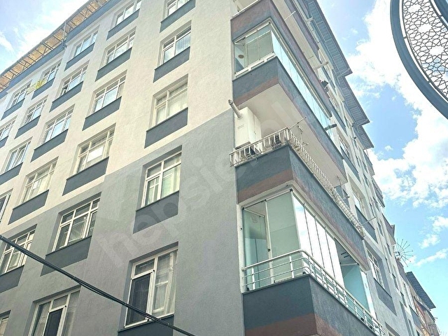 CADDE ÜZERİNDE KİRALIK DAİRE 3+1 - Görsel 2