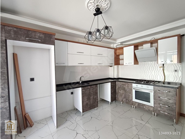 HALİT TURAN GAYRİMENKUL*VEGA AVM KARŞISI 3+1 EBEVEYNLİ ASANSÖRLÜ**ERTUĞRULGAZİ MAHALLESİ - Görsel 3