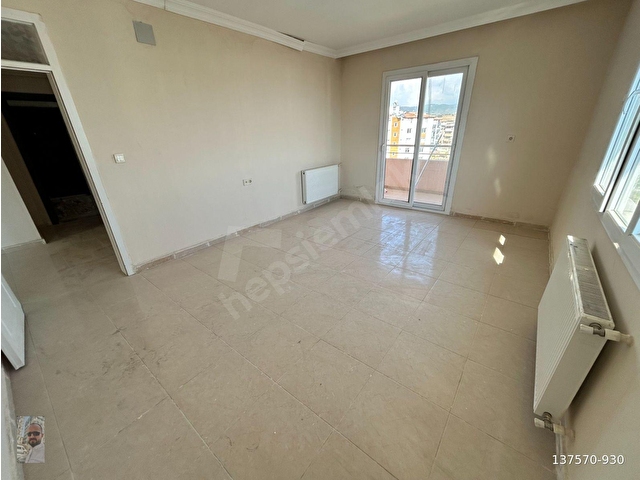 DİAMOND CİTİ ARKASINDA 363.SOKAKTA ESLEM APT.KİRALIK TERAS KAT DAİRE - Görsel 4