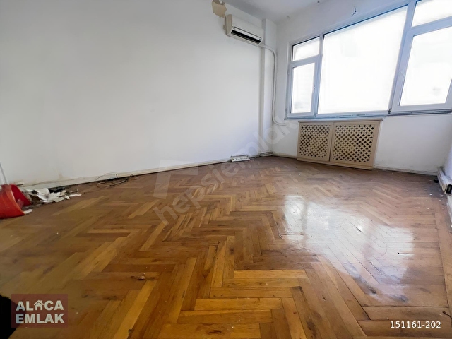 ŞİŞLİ HALASKARGAZİ CAD. ÜZERİNDE 85 M2 2+1 GÜZEL KONUMDA DAİRE - Görsel 14