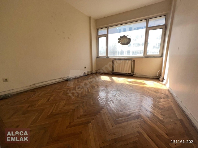ŞİŞLİ HALASKARGAZİ CAD. ÜZERİNDE 85 M2 2+1 GÜZEL KONUMDA DAİRE - Görsel 13