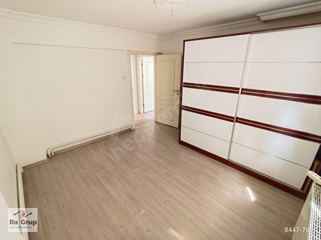 KARŞIYAKA GİRNE BULVARINDA 3 CEPHE 3+1 FERAH KİRALIK DAİRE - Görsel 19