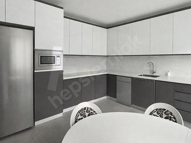 İstinye Sitede içi yapılı , mutfağı özel tasarım çatı dubleks daire - Görsel 22