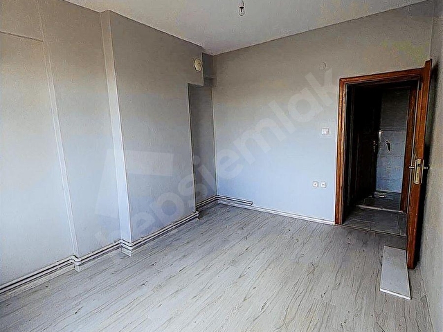 KORU EMLAKTAN YENİLENMİŞ 2+1 DAİRE 12.5M2 ARSA PAYLI - Görsel 25