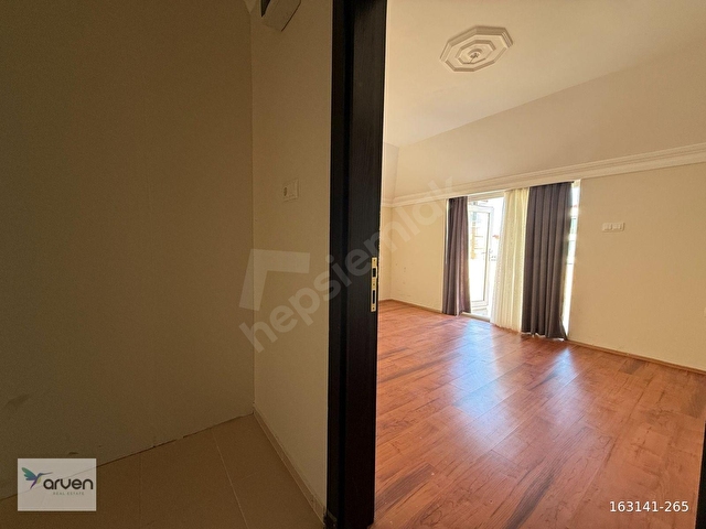 Cağaloğlu Caddesine Cephe Geniş Teraslı 1+1 Kiralık - Görsel 7
