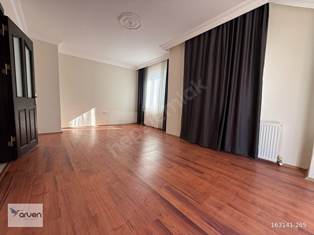 Cağaloğlu Caddesine Cephe Geniş Teraslı 1+1 Kiralık - Görsel 16