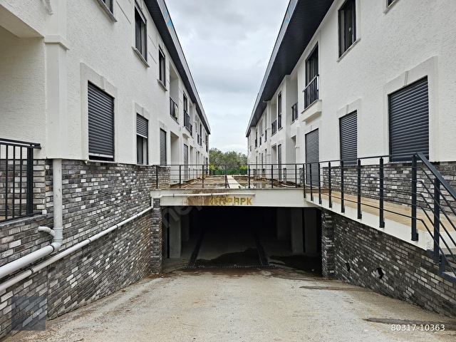 KERİMDE GÜRE ÇAMLIBEL 1+1 HAVUZLU OTOPARKLI SIFIR BAHÇELİ DAİRE - Görsel 27