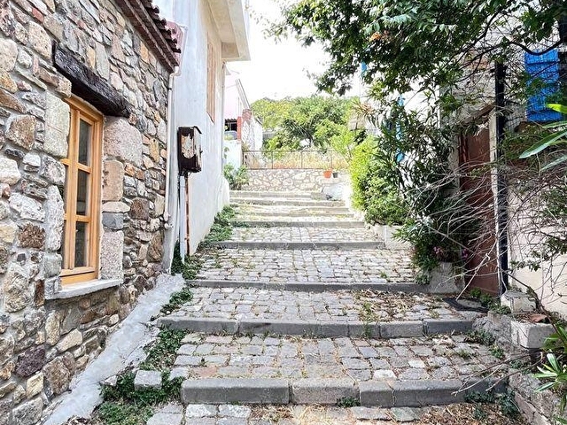 BOZCAADA CUMHURİYET MAHALLESİ SATILIK ARSA - Görsel 9