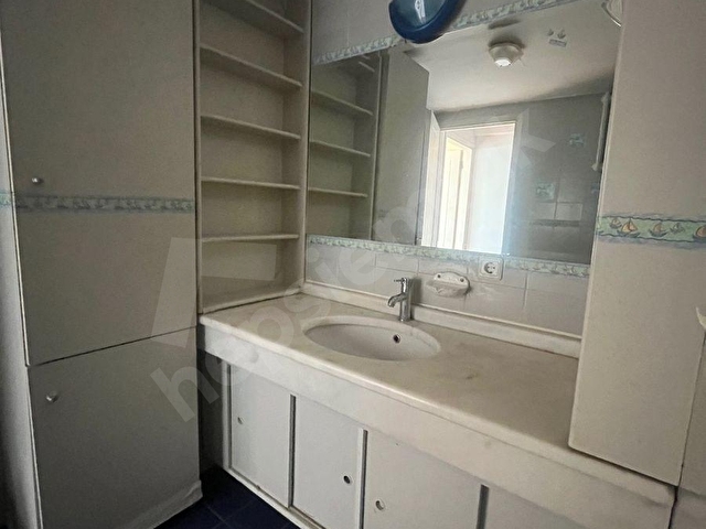 Çengelköy’de Muhteşem Boğaz Manzaralı Boş  3+1 Satılık Daire - Görsel 23