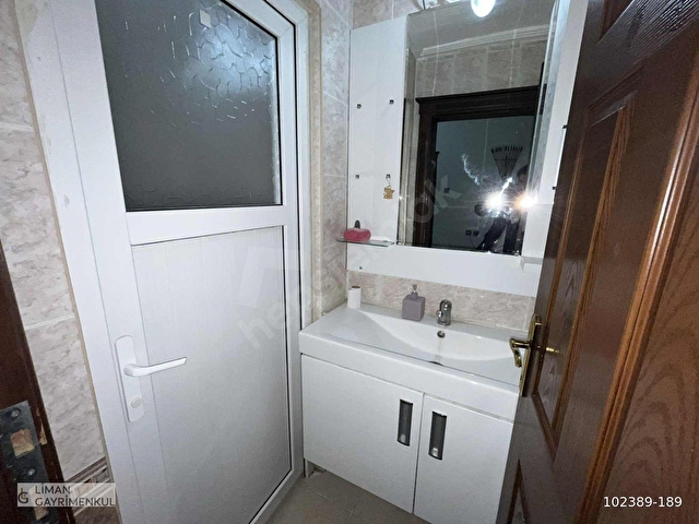 ABDULBAKİ YAŞARDAN MERKEZİ KONUMDA FERAH SATILIK 4+1 DAİRE - Görsel 7