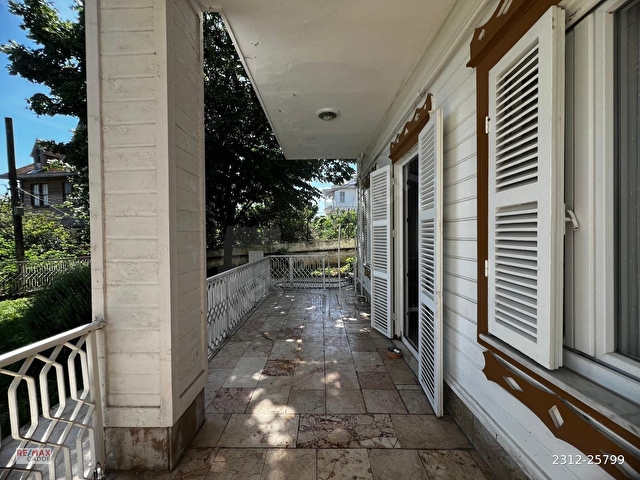 BÜYÜKADA MADENDE HAVUZLU BUTİK BİNADA SATILIK 3+1... - Görsel 5