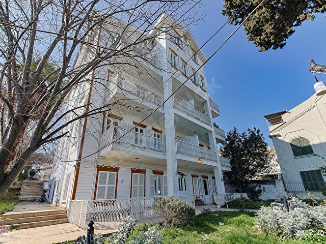 BÜYÜKADA MADENDE HAVUZLU BUTİK BİNADA SATILIK 3+1... - Görsel 19