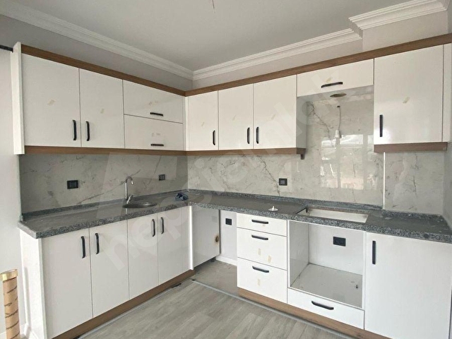 BANDIRMA VOLKAN EMLAKTAN YENİ MH.ESENTEPE CAD.NDE SATILIK 1+1 DAİRE - Görsel 12