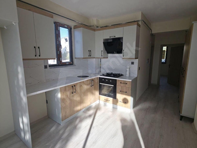 KARŞIYAKA DA NOKTA KONUM 1+1 KİRALIK LÜKS DAİRE - Görsel 2