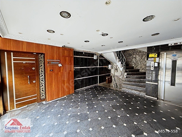 DİKİLİTAŞ EREN SOKAKTA, DÜZ GİRİŞ, 90m2 NET DÜKKAN & OFİS & BÜRO - Görsel 12