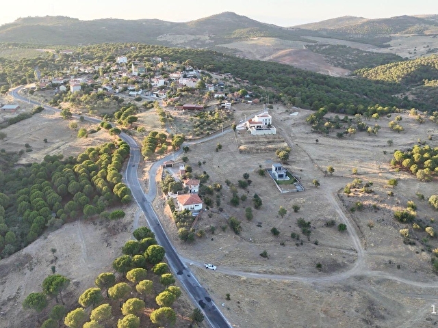 BALIKESİR AYVALIK HACIVELİLER KÖYÜ’NDE KONUT İMARLI ASFALTA CEPHELİ SATILIK ARSA - Görsel 26