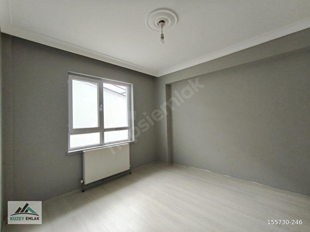 KUZEY EMLAKTAN MERKEZİ KONUMDA ULAŞIMA MARKETE YAKIN 3+1 DAİRE - Görsel 23