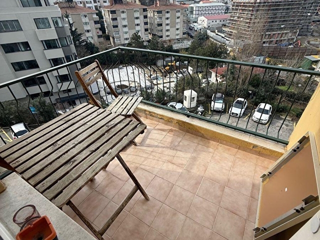 GÜVEN EMLAKTAN 2+1 GÜVENLİKİ SİTEDE YENİLENMİS BALKONLU FERAH - Görsel 3
