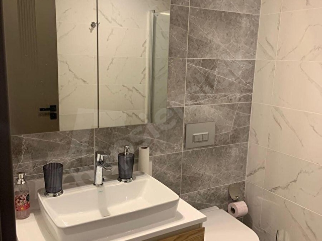KONAK HALKAPINAR MAHALL BOMONTİ SİTESİNDE EŞYALI KİRALIK 1+1 DAİRE - Görsel 24
