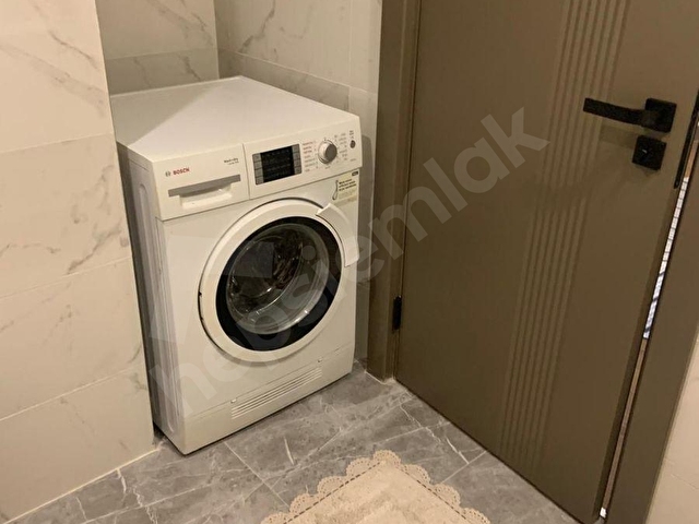 KONAK HALKAPINAR MAHALL BOMONTİ SİTESİNDE EŞYALI KİRALIK 1+1 DAİRE - Görsel 27