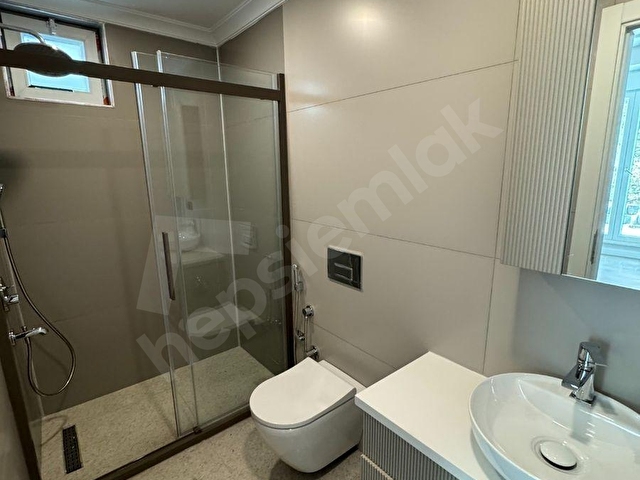 SAPANCA FEVZİYEDE 1400 M2 ARSA İÇİNDE SATILIK MÜSTAKİL LÜX VİLLA - Görsel 26