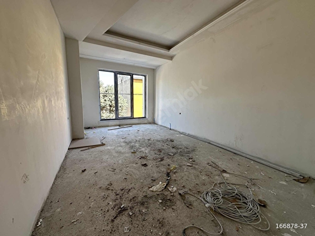 ÖZ NOVADAN HASTANE,CADDE,METRO YANI ULAŞIM KOLAY 2+1 80M² DAİRE