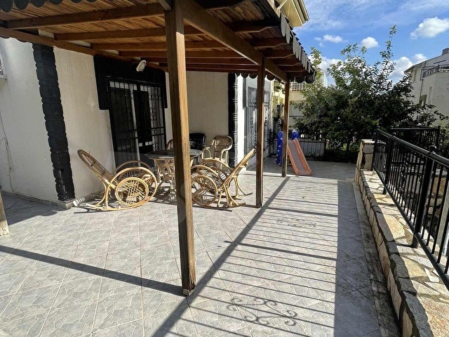 KUŞADASI İLK ÖZGE SİTESİNDE KİRALIK EŞYALI VİLLA - Görsel 18