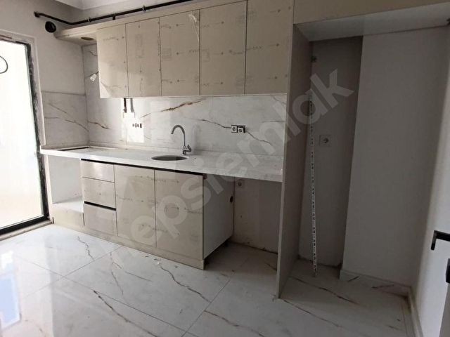 Balıkesir Bandırma Çınarlı Mah. 3+1 Satılık Dubleks Daire Merkezi Konumda - Görsel 4