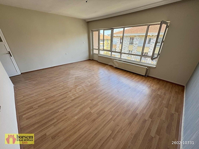 ÇETİN EMEÇ BULVARI YAKINI - SOKULLU CADDE ÜZERİ - 130m² 3+1 BOŞ - Görsel 4