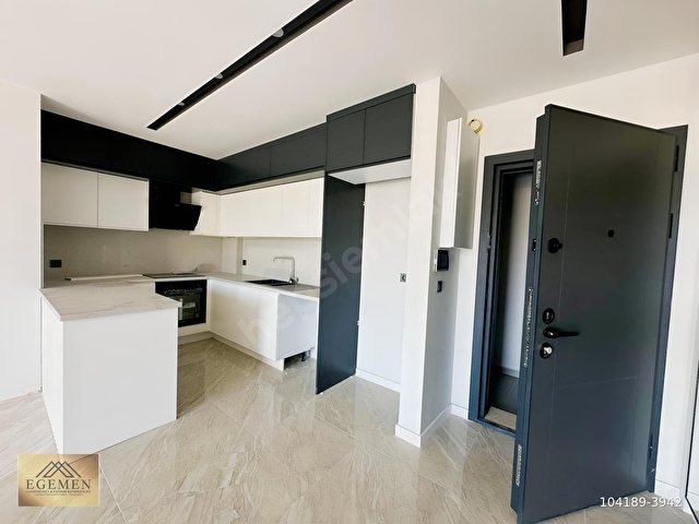 Kuşadası yılancı burnunda satılık lüks 2+1 daire - Görsel 14