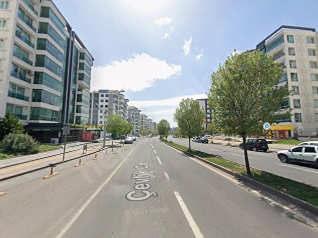ÇEVİK CADDESİ ÜZERİNDE SİTE PROJELERİN İÇİNDE KİRALIK 330M2 DÜK. - Görsel 5