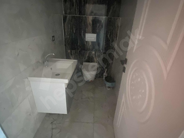 İçi full yapılı kiralık işyeri - Görsel 7