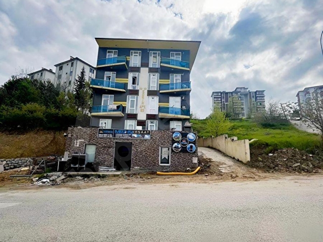 ADEN LİNA EMLAKTAN 100.YIL 1+1 SATILIK DAİRE
