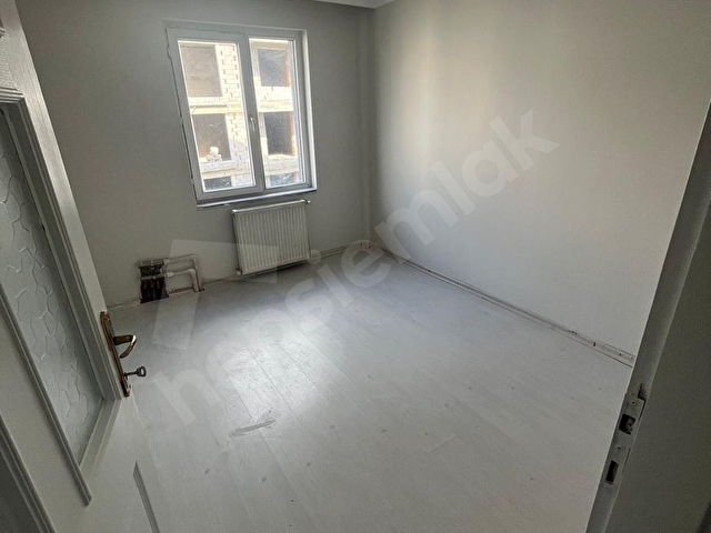goldmaxtan merkezi konumda kiralık 4+1 geniş ferah - Görsel 12